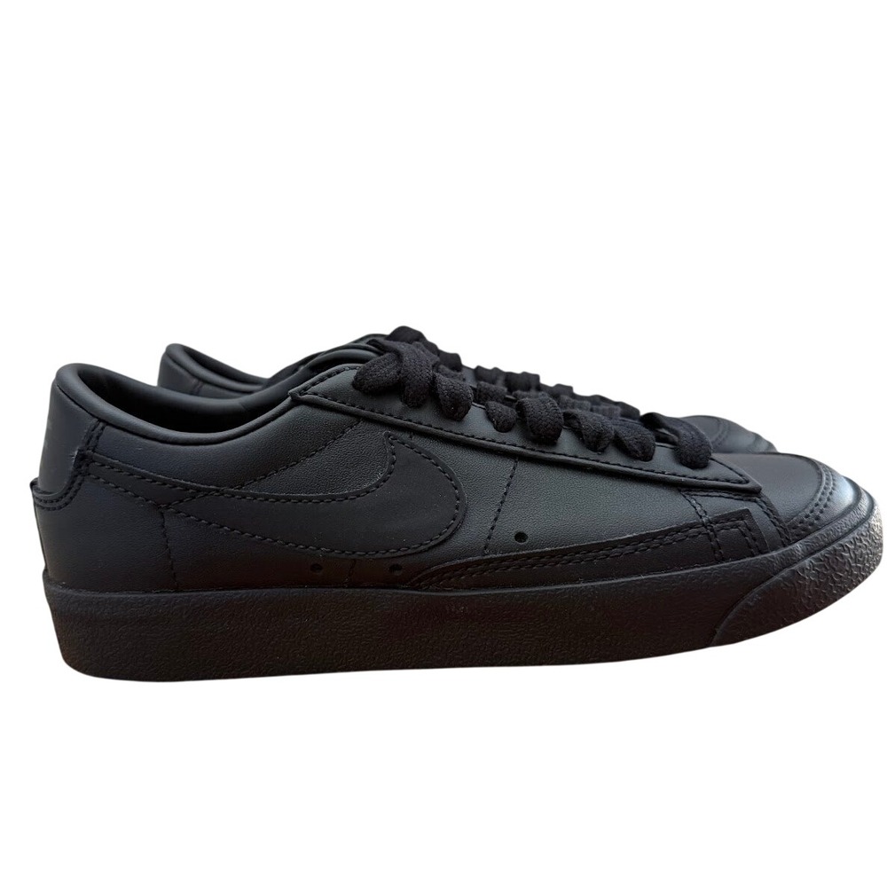 Nike Blazer Low Leather Sneakers‎ All Black Womens Size 5 DC4769 002